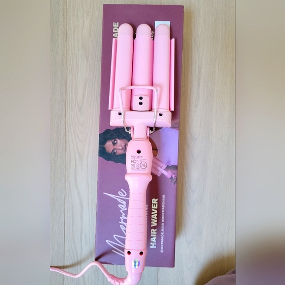*SOLD* MERMADE The Mini Hairwaver - Picture 5 of 6